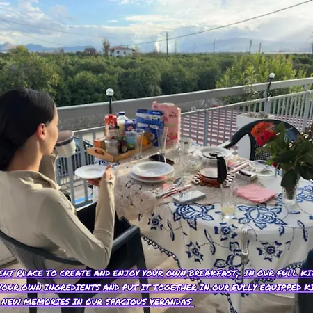 Lidas Golden View-all Around Veranda Daire