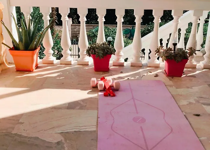 Lidas Golden View-all Around Veranda Lägenhet